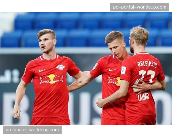 RB莱比锡4-3逆转霍芬海姆，奥尔默戴帽助球队保住欧冠希望